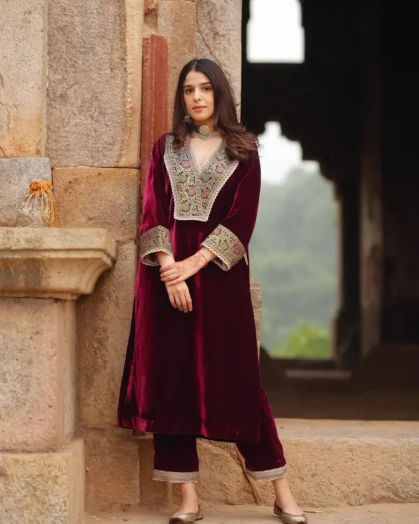 Maroon Velvet Lace Suit Set - Image 2